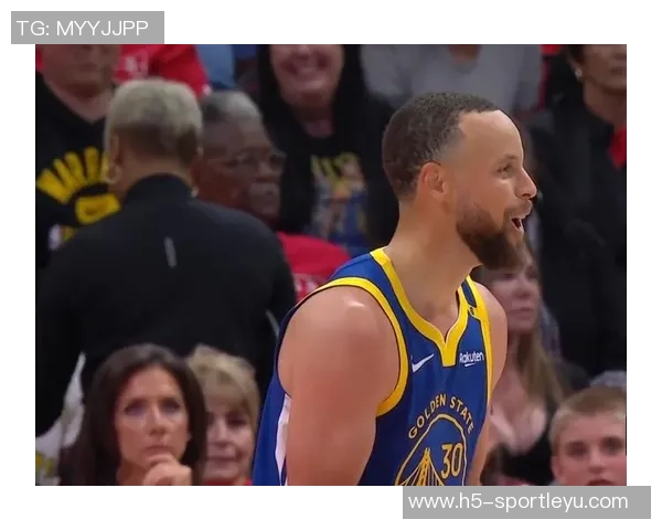 库里遭遇裁判争议再现两次明显21未吹怒火中烧牙套掉落引发热议